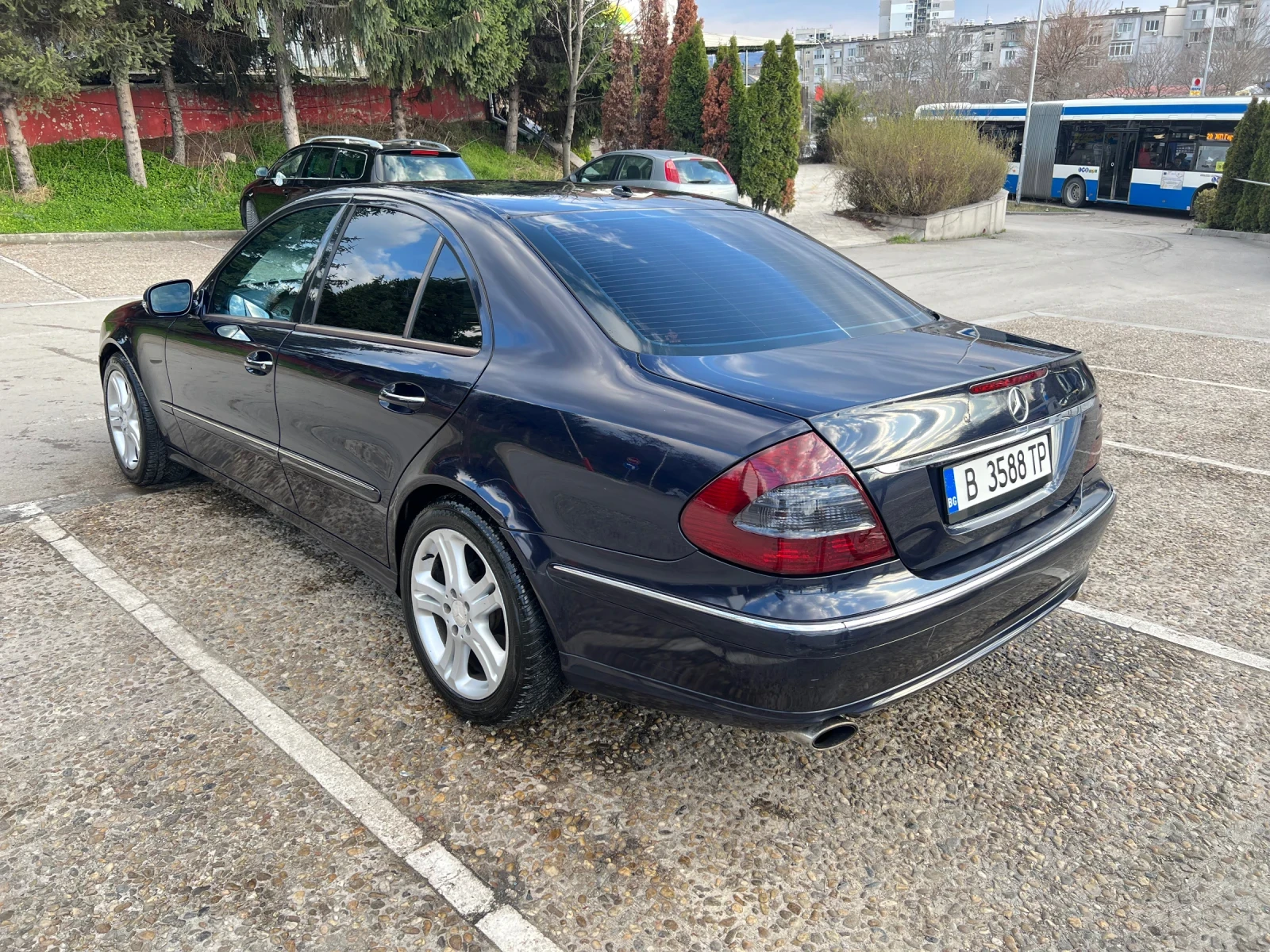 Mercedes-Benz E 280 EVO Avantgarde , снимка 5 - Автомобили и джипове - 52670024
