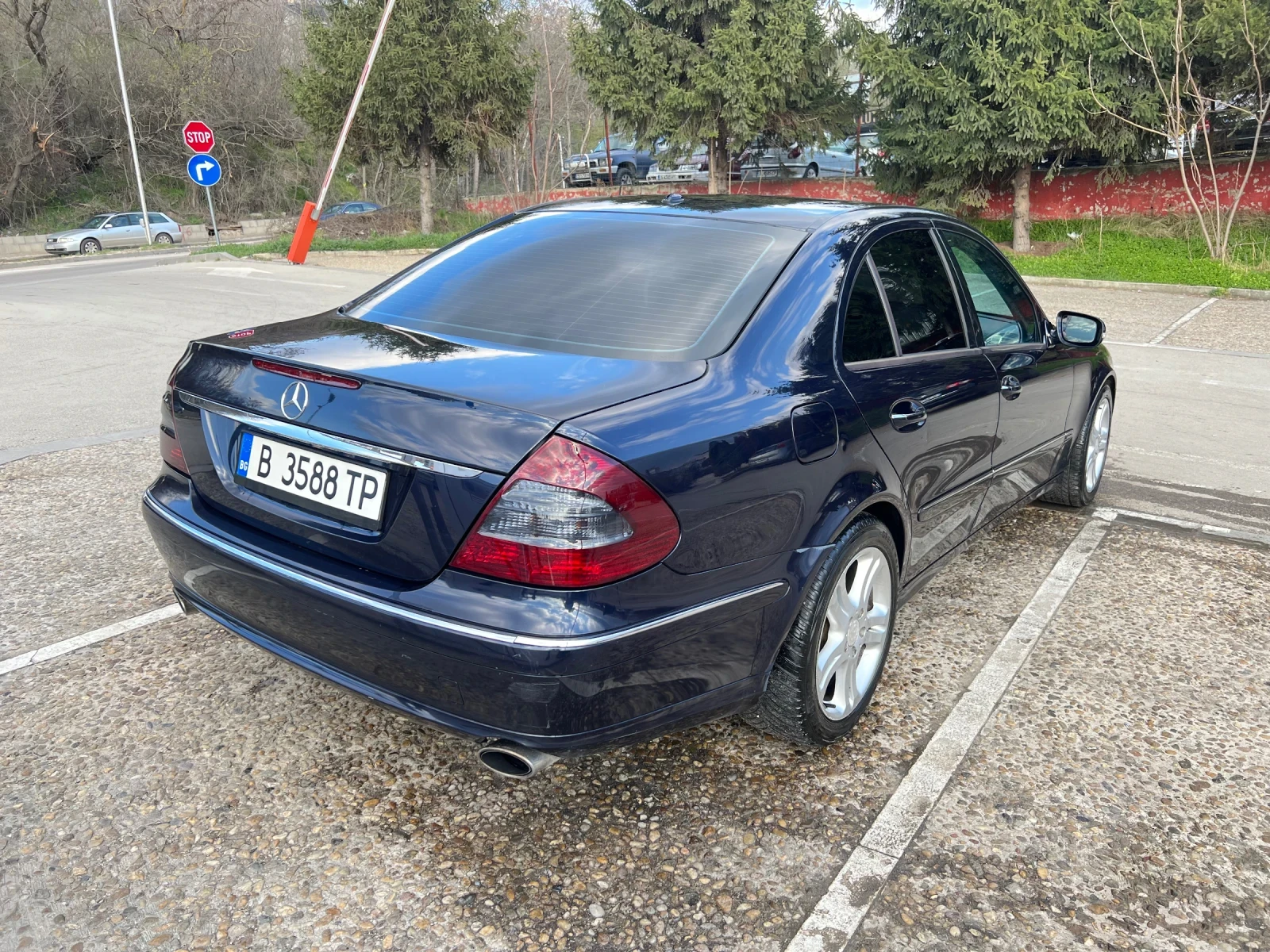 Mercedes-Benz E 280 EVO Avantgarde , снимка 7 - Автомобили и джипове - 52670024