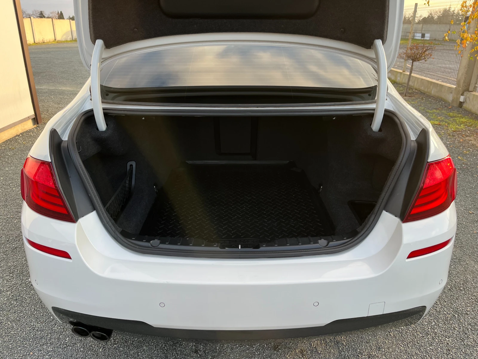 BMW 520 D-M �����, �������� | Mobile.bg � ����������� 15