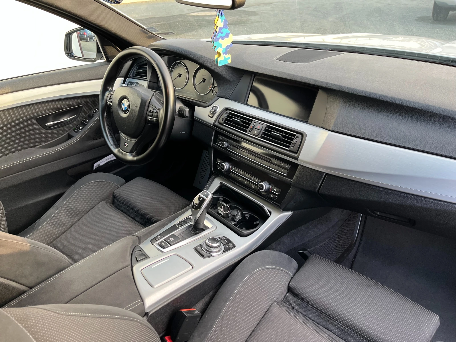 BMW 520 D-M пакет, Заводски - изображение 8