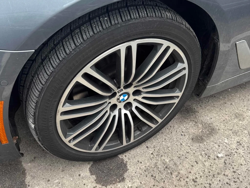 BMW 530 2018 XDRIVE * ДИСТРОНИК* 360 КАМЕРА* HEAD UP*  - изображение 6