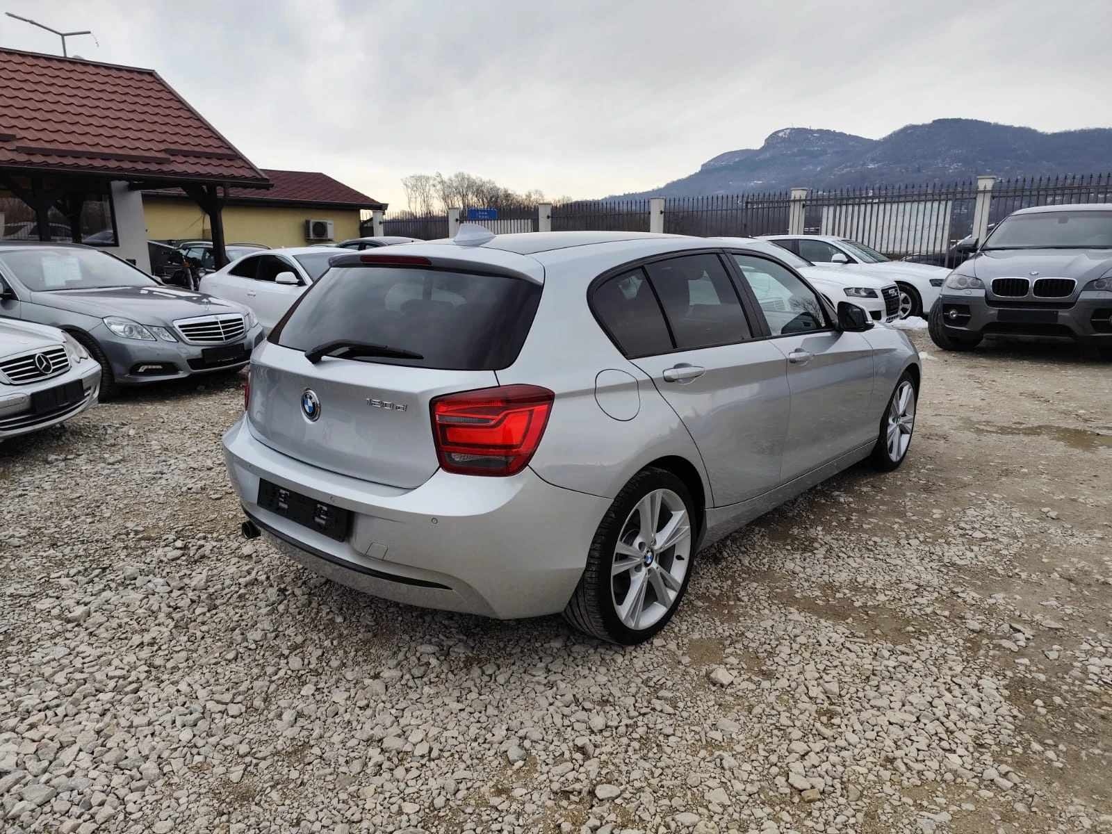 BMW 120 2.0 дизел Италия - изображение 5
