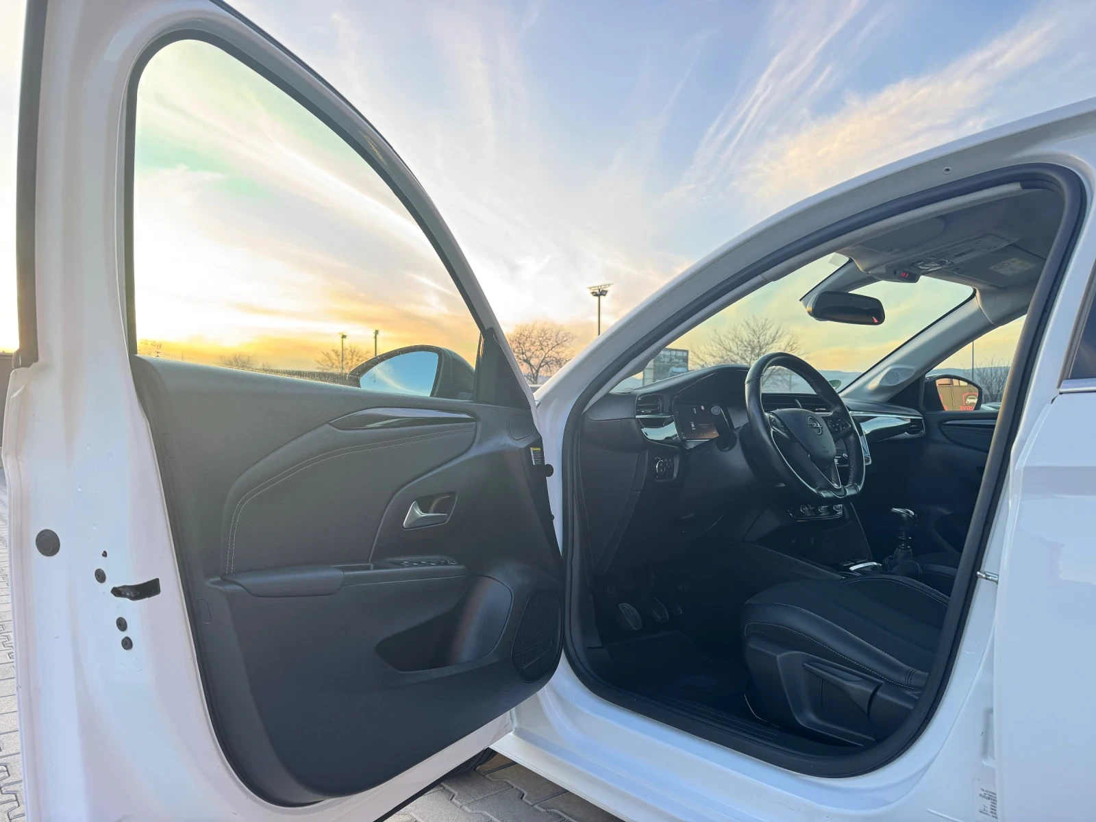 Opel Corsa 1.5CDTI NOVA ELEGANCE - изображение 9