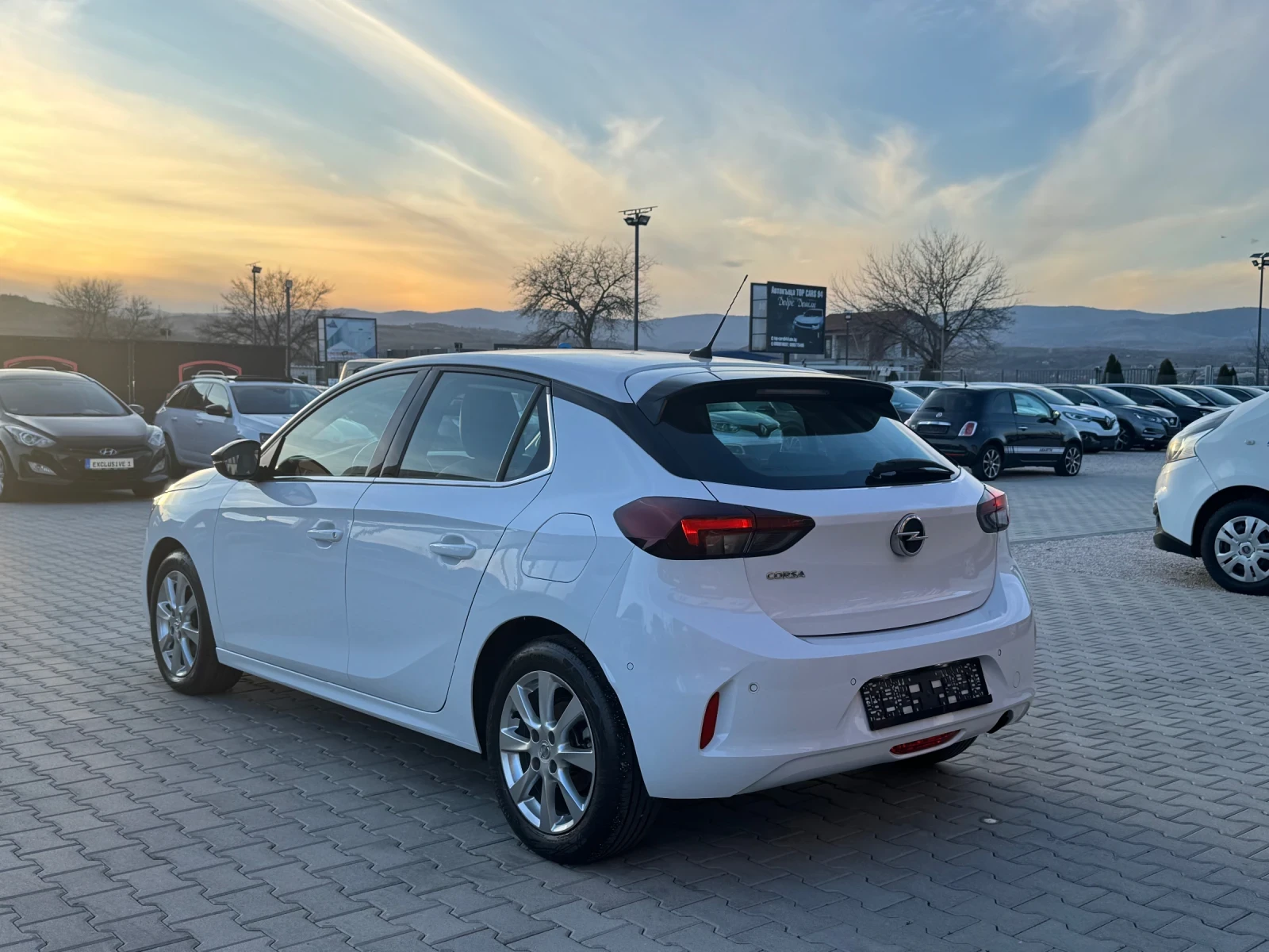 Opel Corsa 1.5CDTI NOVA ELEGANCE - изображение 3