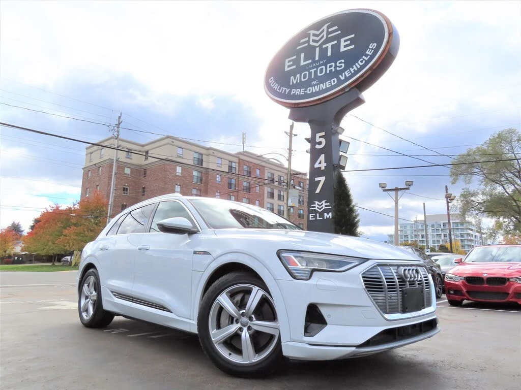 Audi E-Tron Progressiv* DIGITAL* 4 ПОДГРЕВА* ПАНОРАМА* КАМЕРА* | Auto.bg — изображение 1