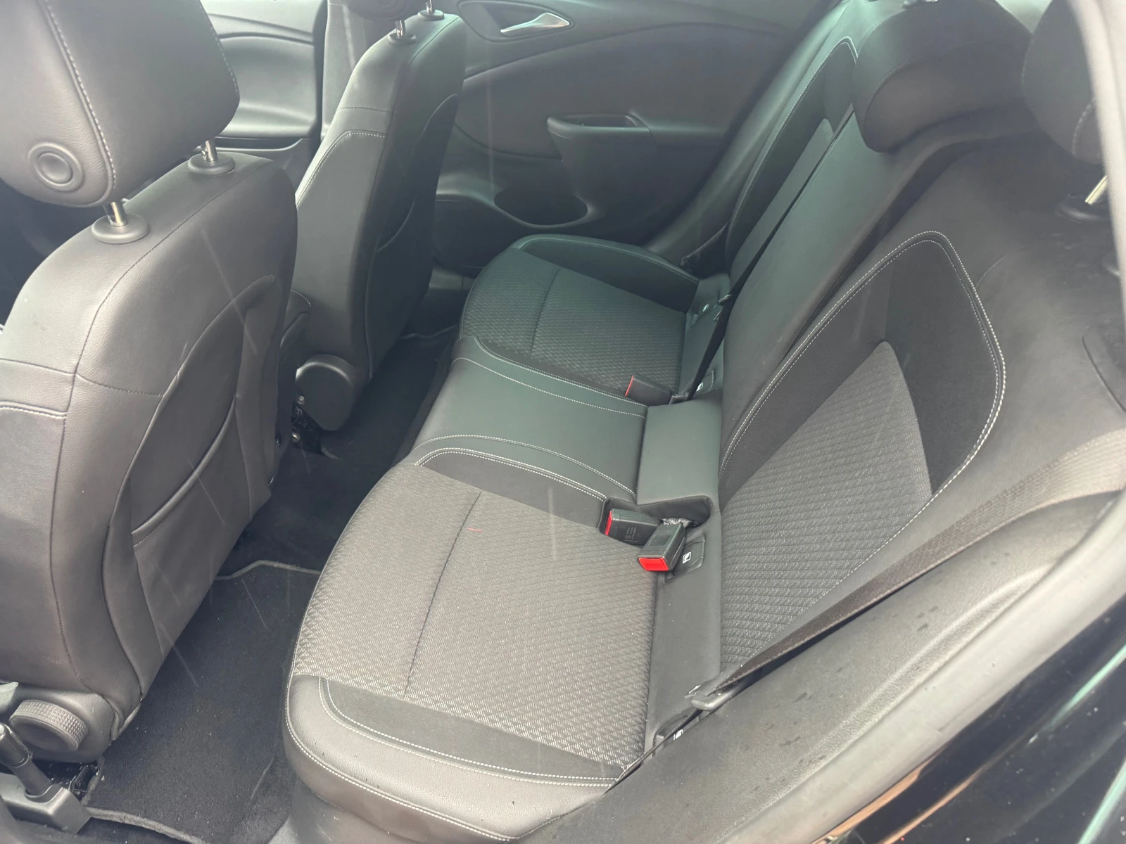 Opel Astra, снимка 8 - Автомобили и джипове - 54026822