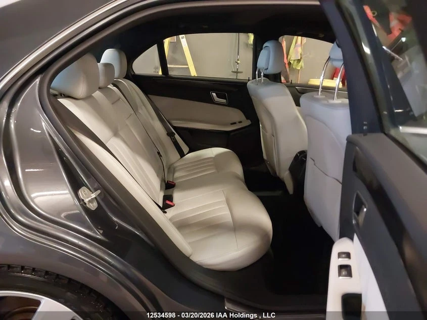 Mercedes-Benz E 250 AMG* 4MATIC* Памет, снимка 8 - Автомобили и джипове - 54030730