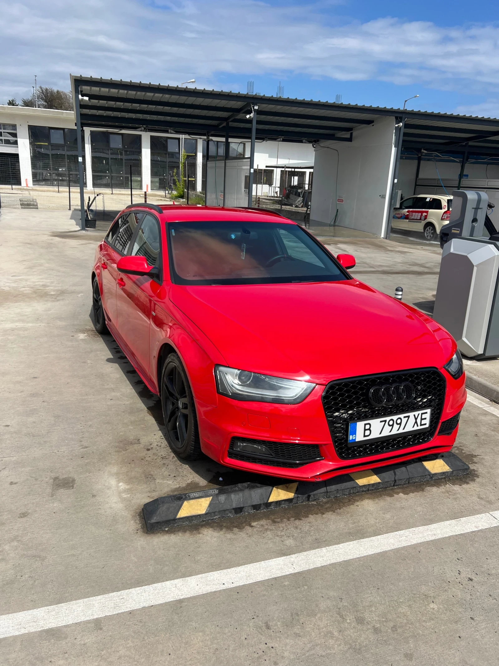 Audi A4, снимка 2 - Автомобили и джипове - 54291629