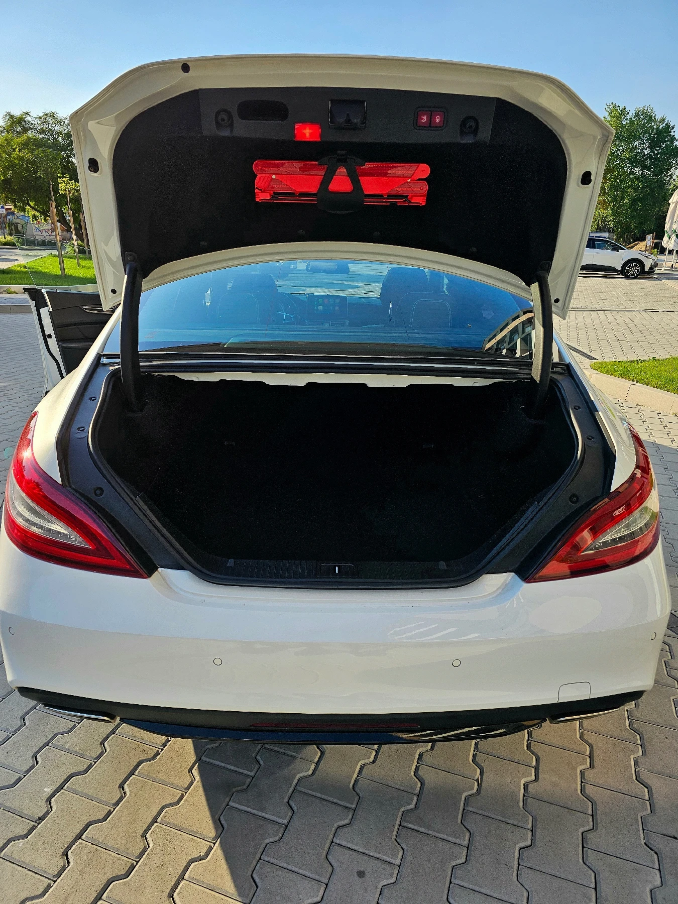 Mercedes-Benz CLS 400, снимка 7 - Автомобили и джипове - 54445347