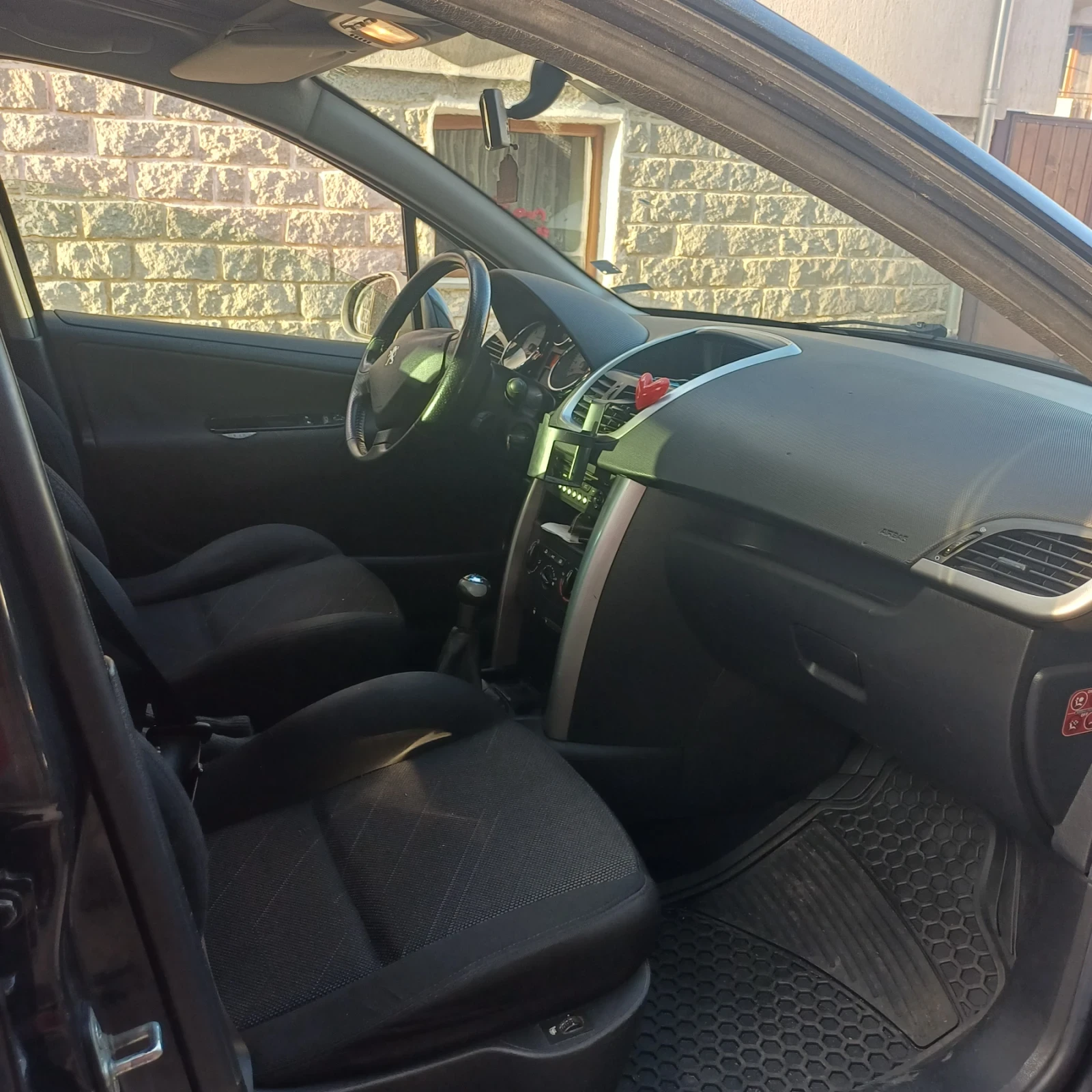 Peugeot 207 | Mobile.bg � ����������� 3