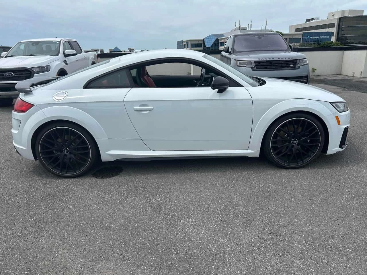 Audi Coupe * 2.0 TFSI quattro* АВТОКРЕДИТ БЕЗ ПЪРВОНАЧАЛНА* , снимка 3 - Автомобили и джипове - 55006429
