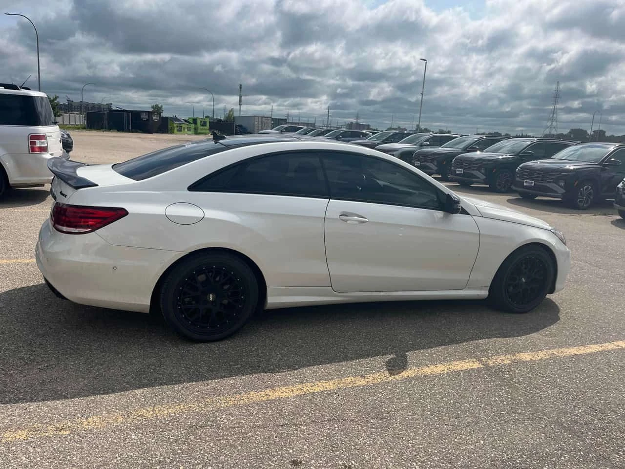 Mercedes-Benz E 400 АМГ ПАКЕТ/CARFAX/ПОДГРЕВ/МАСАЖИ/ПАНОРАМА, снимка 3 - Автомобили и джипове - 55409881