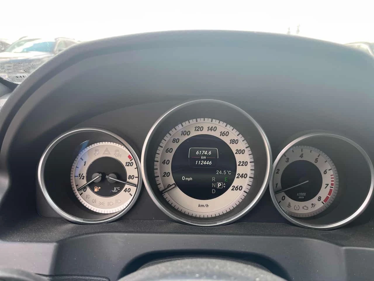 Mercedes-Benz E 400 АМГ ПАКЕТ/CARFAX/ПОДГРЕВ/МАСАЖИ/ПАНОРАМА, снимка 8 - Автомобили и джипове - 55409881