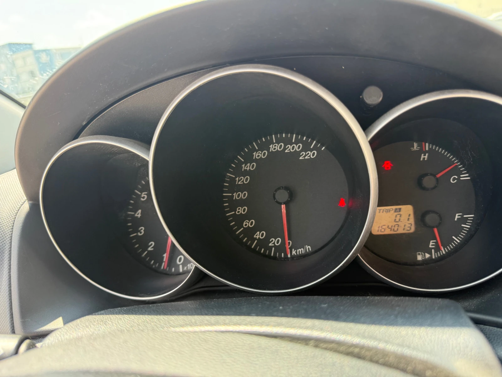 Mazda 3 1.6 БЕНЗИН#ВСИЧКО ПЛАТЕНО , снимка 15 - Автомобили и джипове - 55604152