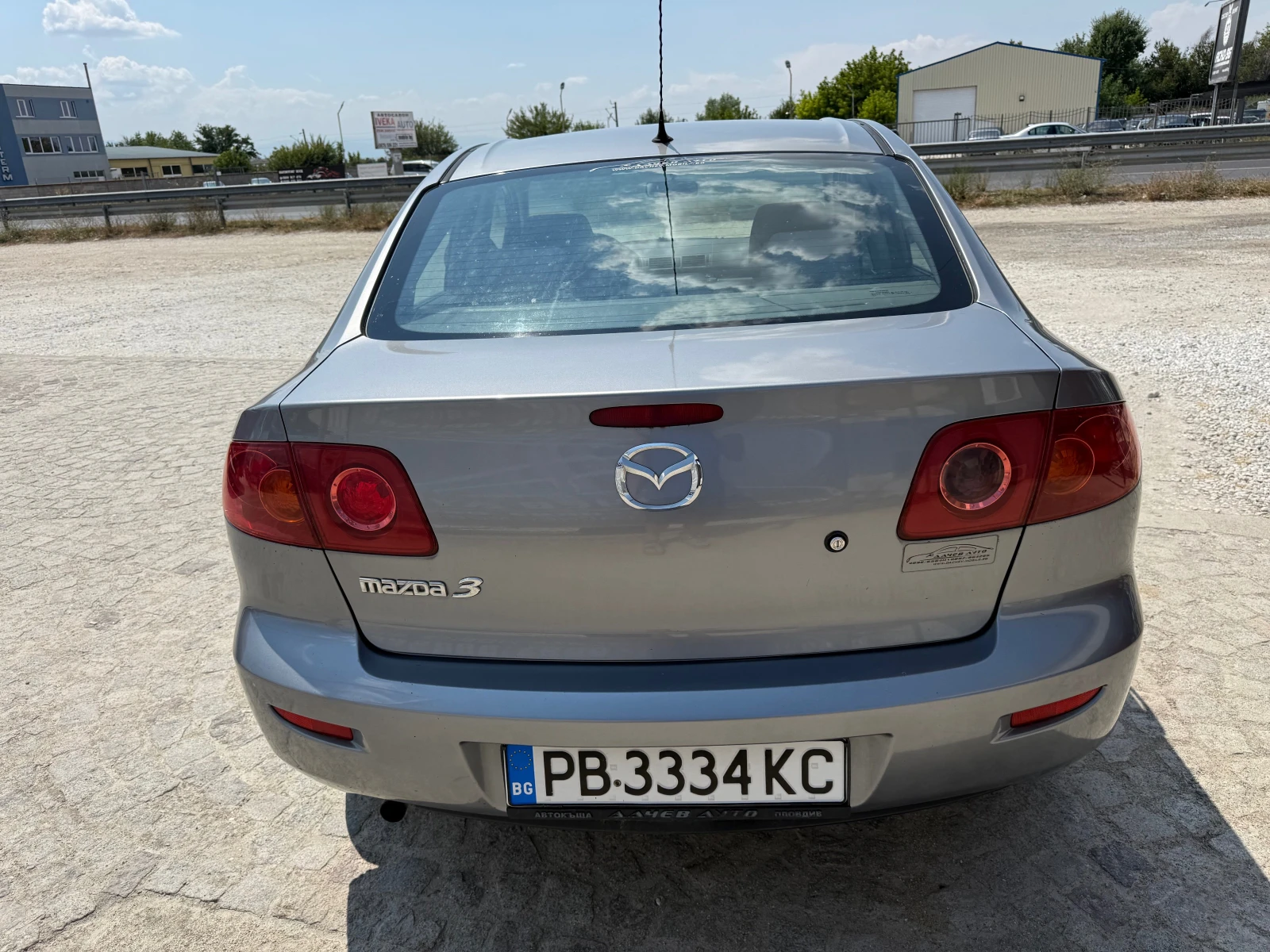 Mazda 3 1.6 БЕНЗИН#ВСИЧКО ПЛАТЕНО , снимка 4 - Автомобили и джипове - 55604152
