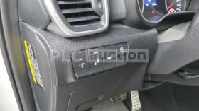 Kia Sportage 2.0 CRDI/ОБДУХВАНЕ / DISTRONIC / ВКЛЮЧЕН ТЕХНОТЕСТ, снимка 10