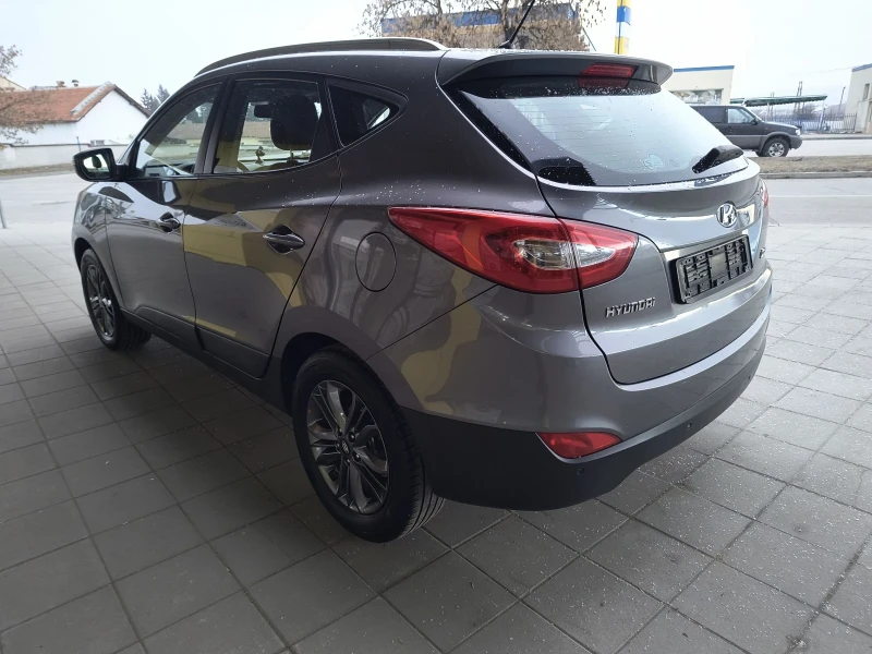 Hyundai IX35 1, 6 i feis, снимка 5 - Автомобили и джипове - 49192818