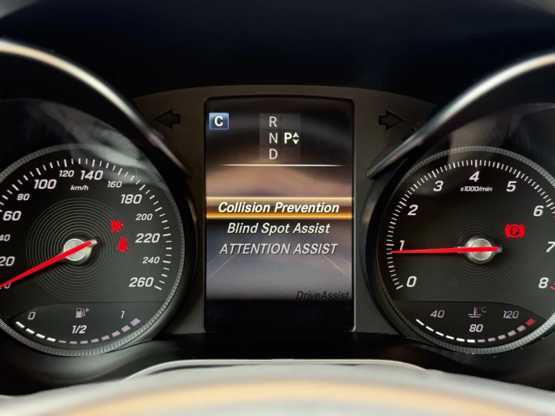 Mercedes-Benz GLC 300 * AMG PKG* 9G Tronic* , снимка 7 - Автомобили и джипове - 53512363