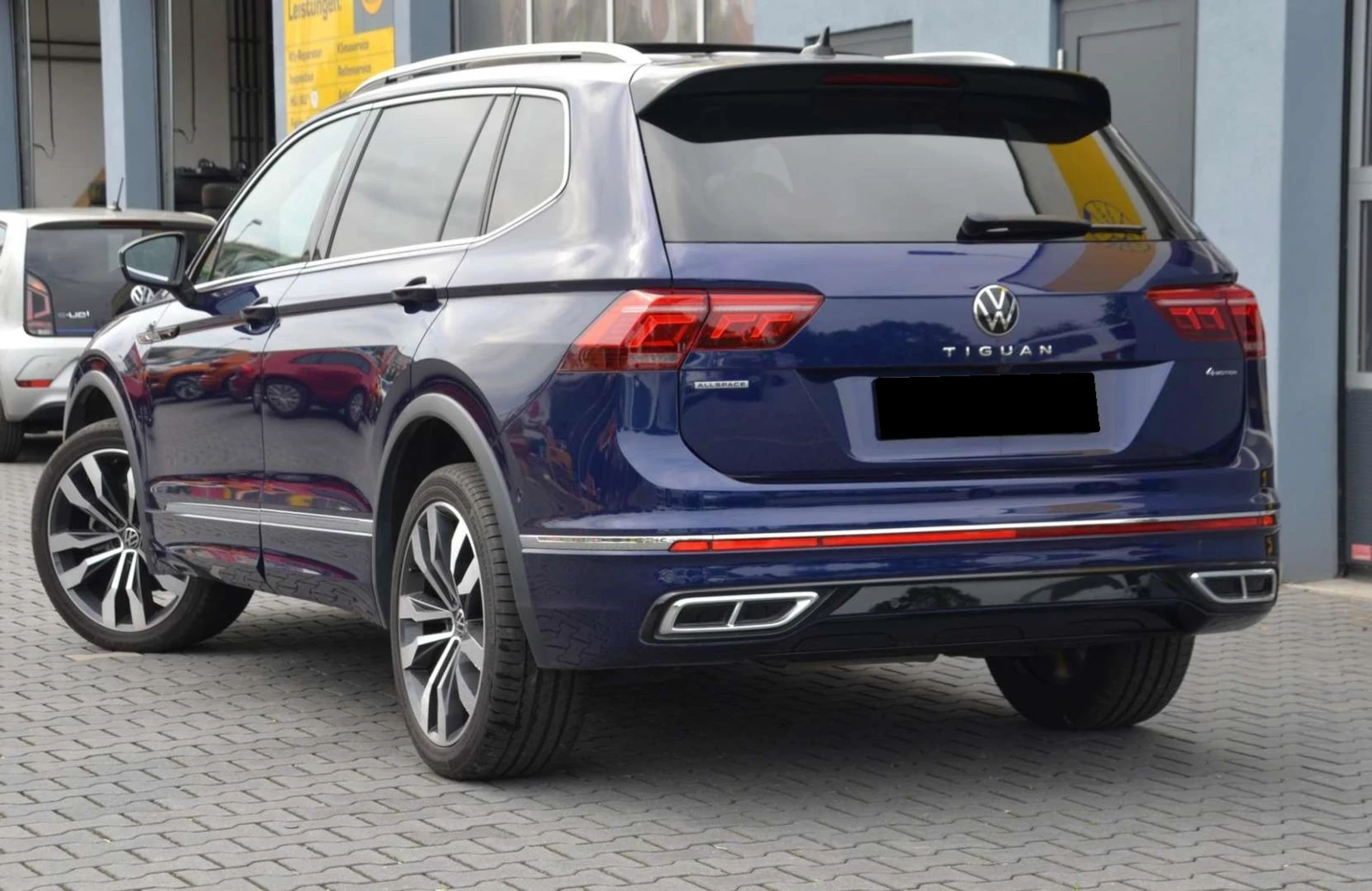 VW Tiguan Tiguan Allspace R-Line 4M - изображение 2