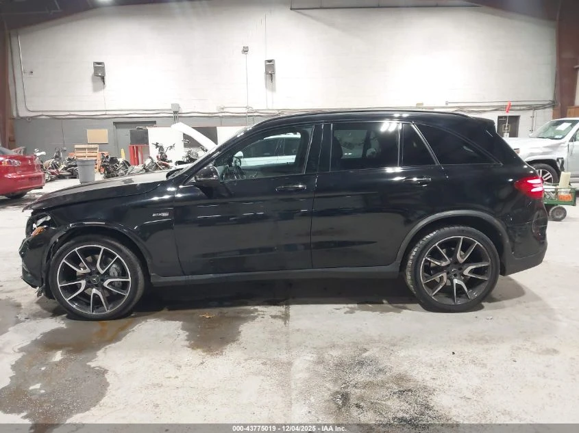 Mercedes-Benz GLC 43 AMG 2019 MERCEDES-BENZ AMG GLC 43 4MATIC - изображение 6