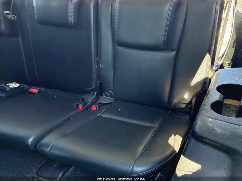 Toyota Highlander 3.5L V-6 DI, DOHC, VVT, 295HP All Wheel Drive, снимка 12 - Автомобили и джипове - 53830333