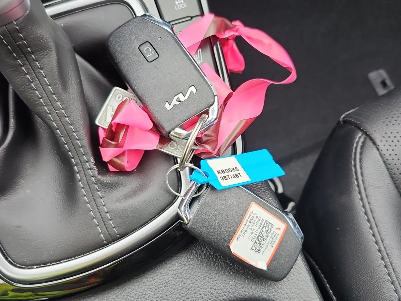 Kia Seltos 2L 4cyl AWD, снимка 8 - Автомобили и джипове - 53950827