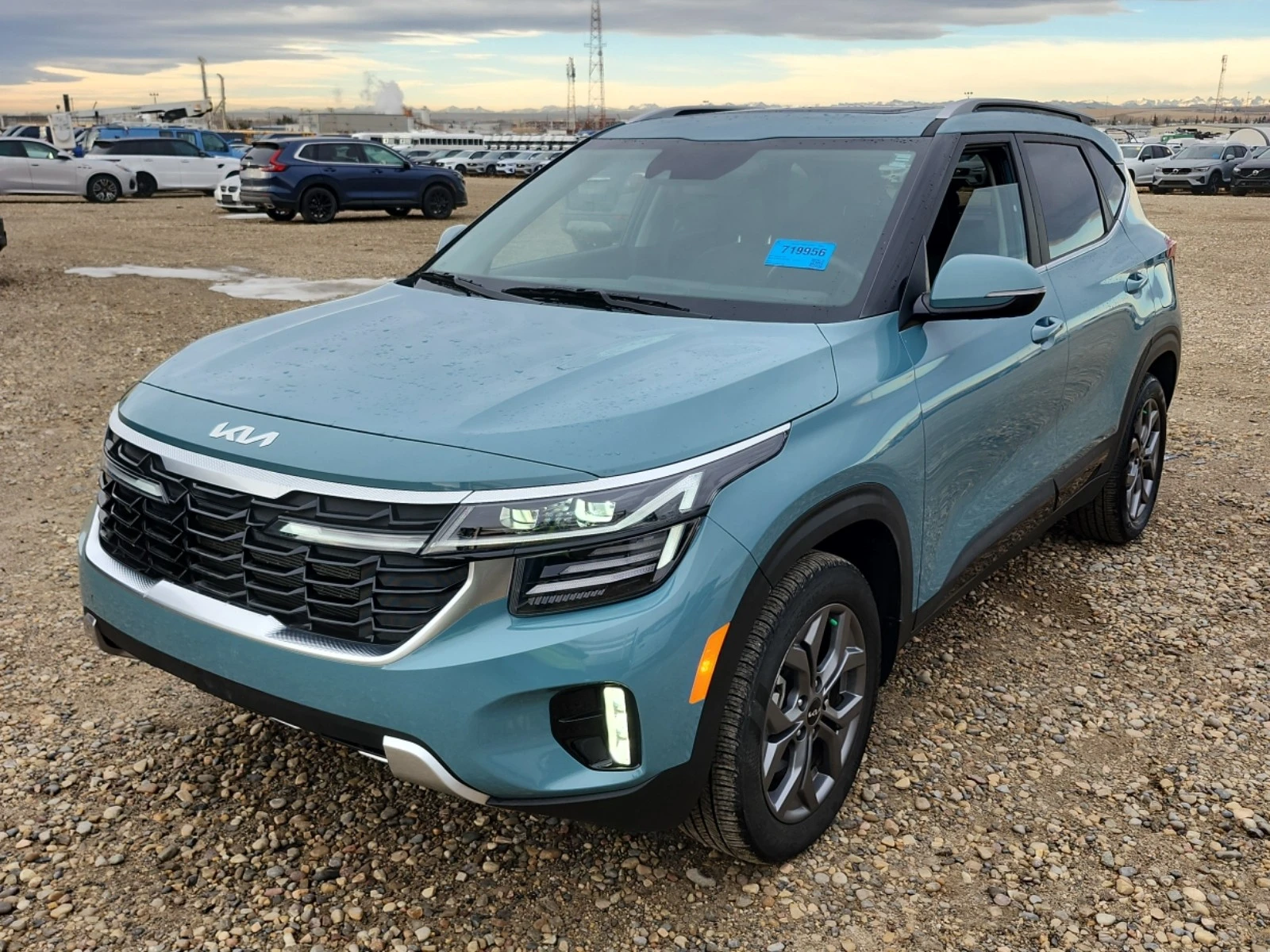 Kia Seltos 2L 4cyl AWD | Auto.bg — изображение 1