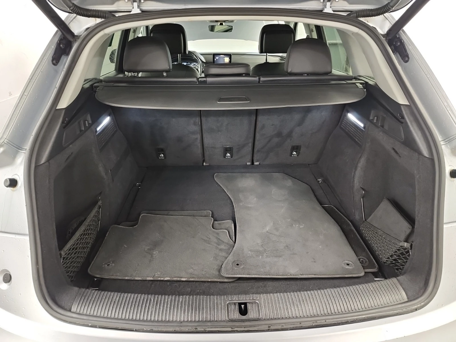 Audi Q5 KOMFORT * * CARFAX * * АВТО КРЕДИТ * * , снимка 11 - Автомобили и джипове - 53961887