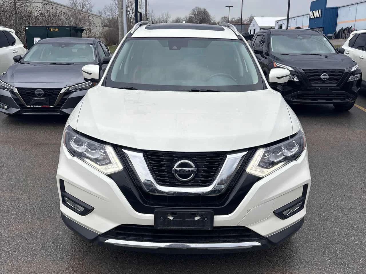 Nissan Rogue * AWD * ПОДГРЕВИ * КАМЕРА * ПАМЕТ, снимка 6 - Автомобили и джипове - 54047341