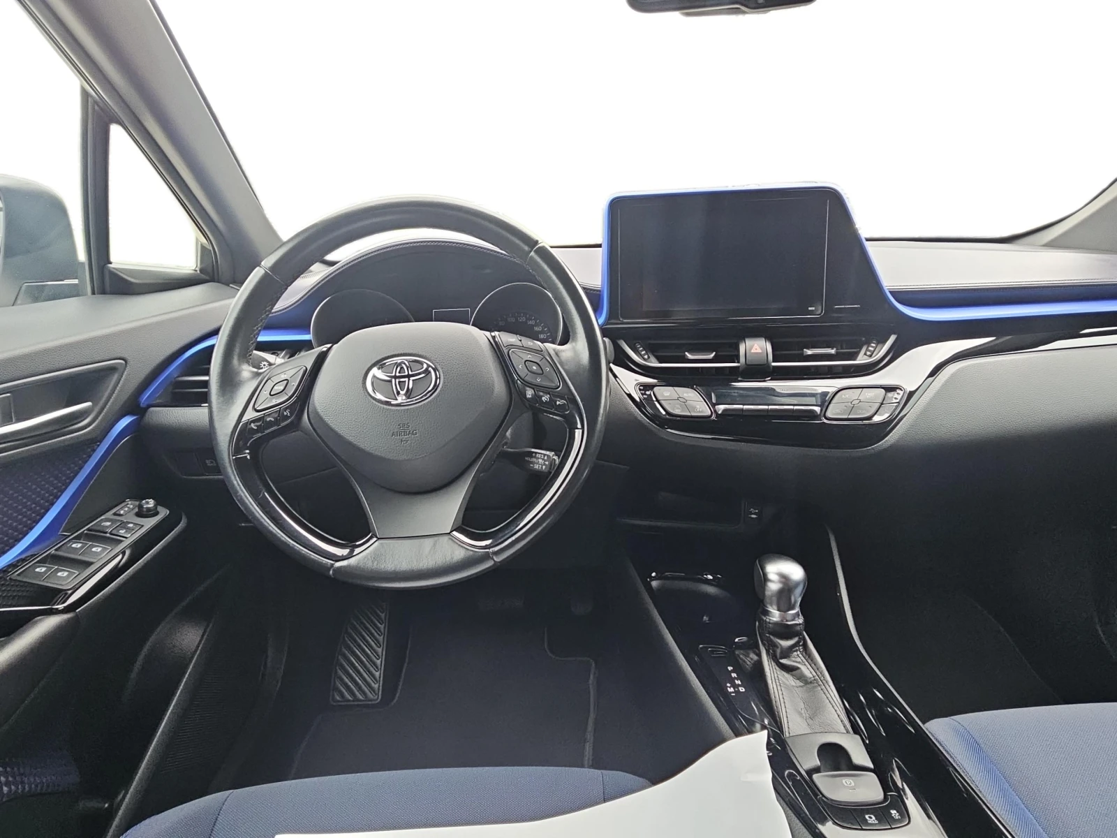 Toyota C-HR 1.2 Turbo AWD, снимка 7 - Автомобили и джипове - 54066236