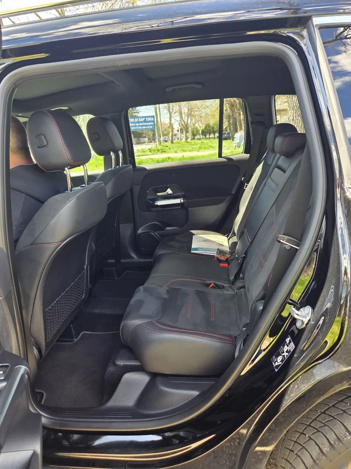 Mercedes-Benz GLB AMG 4 MATIK, снимка 14 - Автомобили и джипове - 54136423