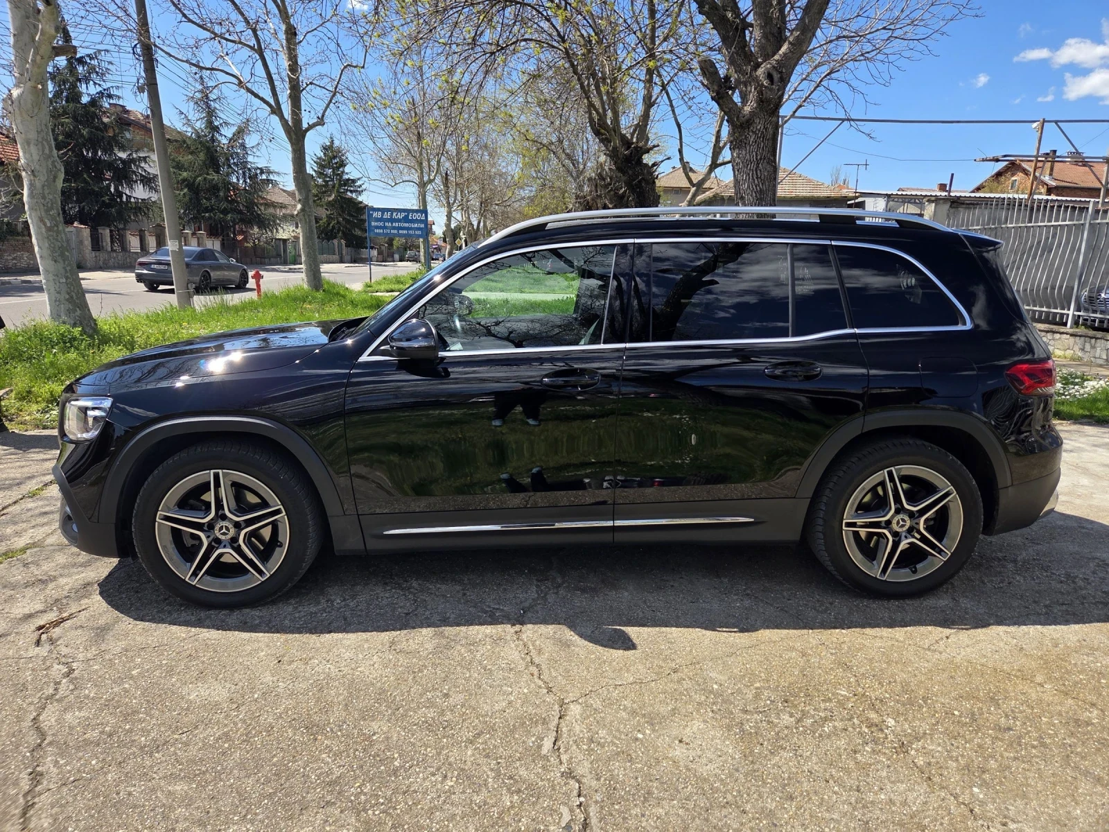 Mercedes-Benz GLB AMG 4 MATIK, снимка 8 - Автомобили и джипове - 54136423