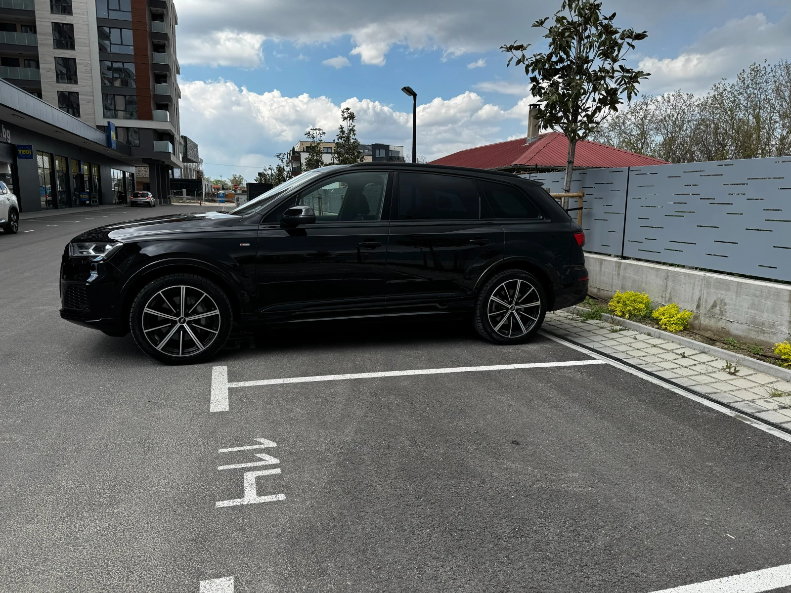 Audi Q7 55 TFSI Progressive S line FACELIFT, снимка 5 - Автомобили и джипове - 54248148