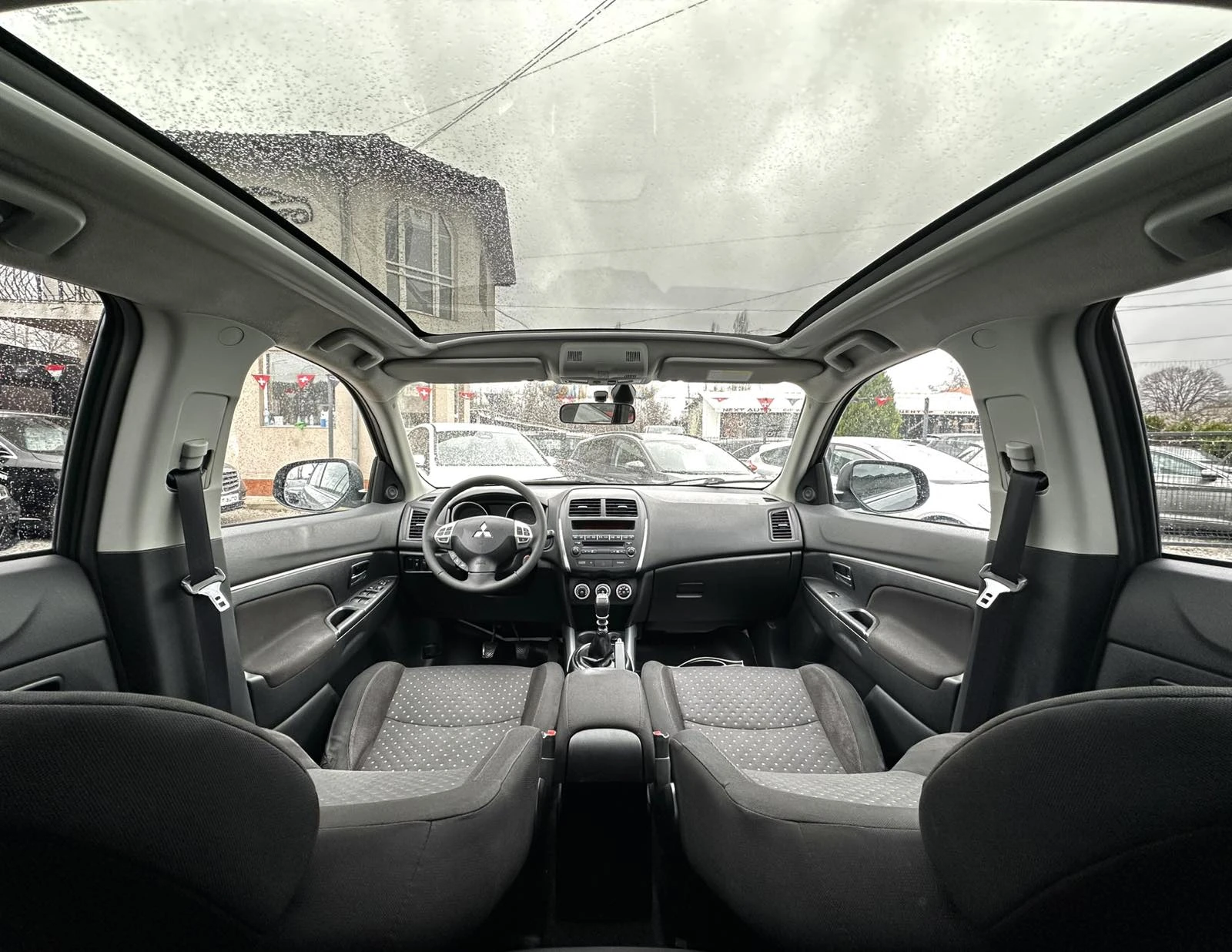 Mitsubishi ASX 1.8D-ID 150HP 176 000KM PANO EURO5A, снимка 10 - Автомобили и джипове - 54643947