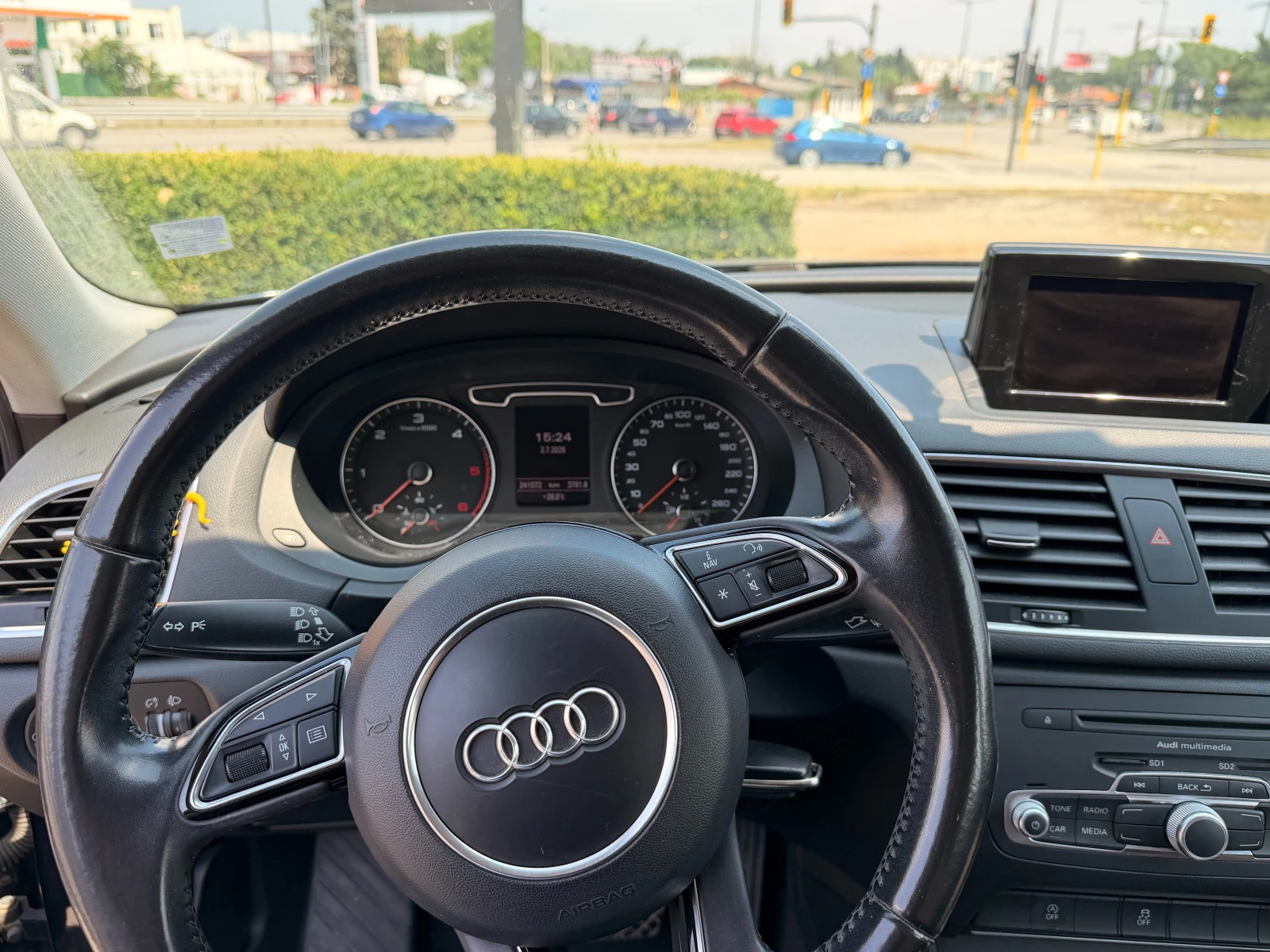 Audi Q3 Quattro Sportback 2.0 TDI, снимка 6 - Автомобили и джипове - 55175064