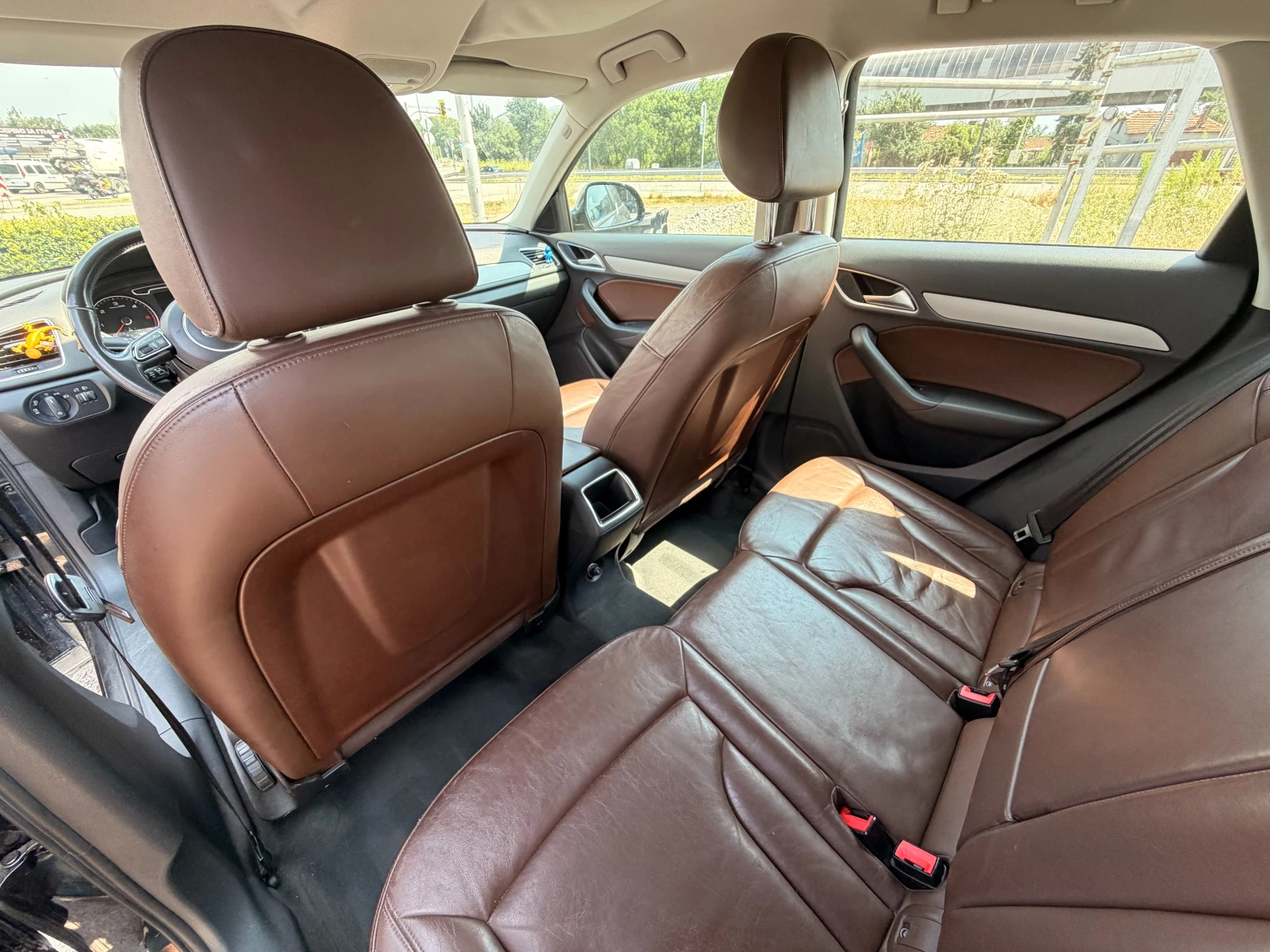 Audi Q3 Quattro Sportback 2.0 TDI, снимка 12 - Автомобили и джипове - 55175064