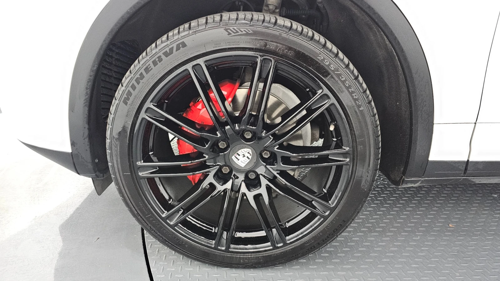 Porsche Cayenne 3.0 Diesel, снимка 5 - Автомобили и джипове - 55430060