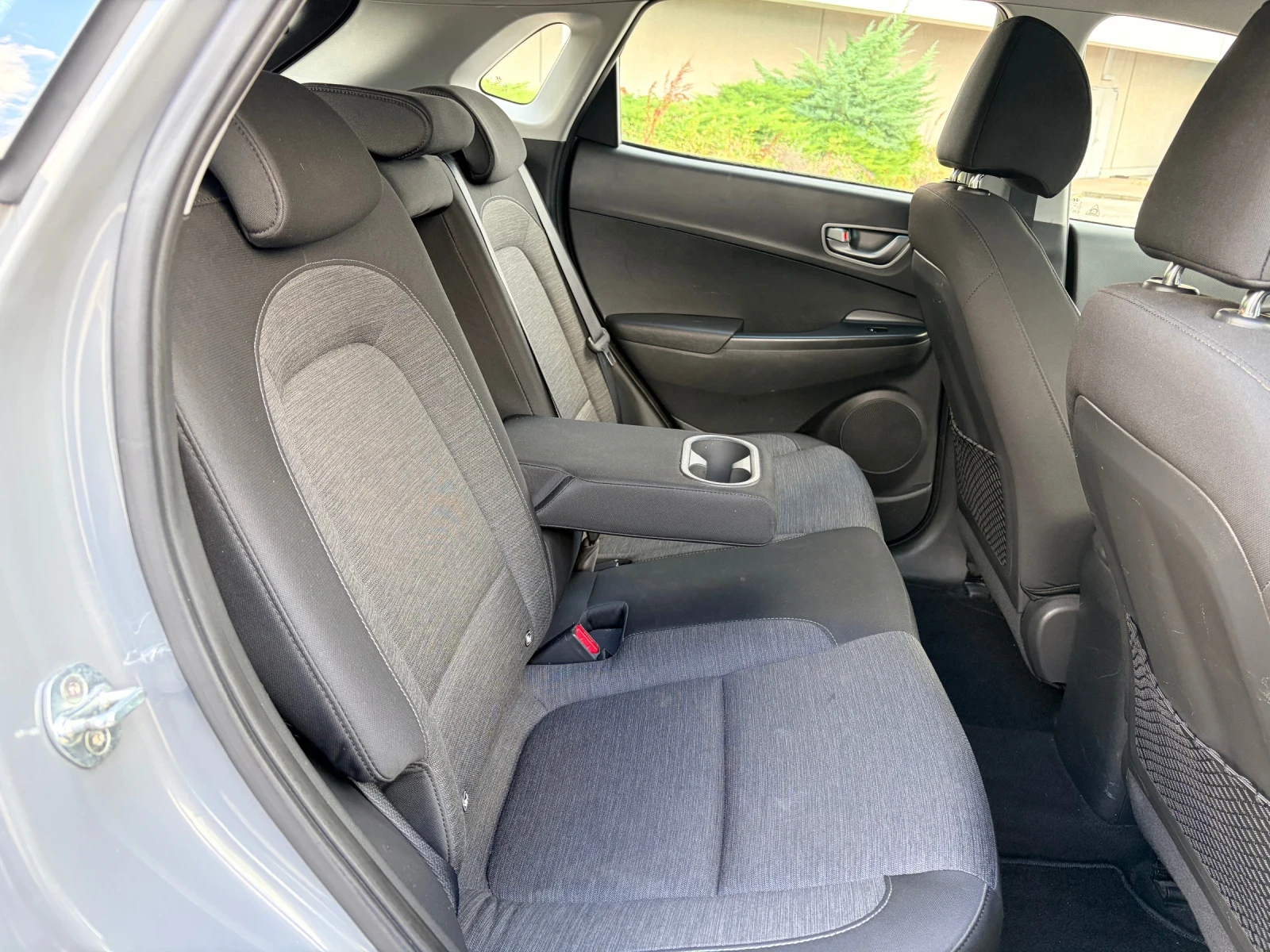 Hyundai Kona Fashion FACELIFT!!! 64kw 204kc 100% SOH!!!, снимка 13 - Автомобили и джипове - 56183346