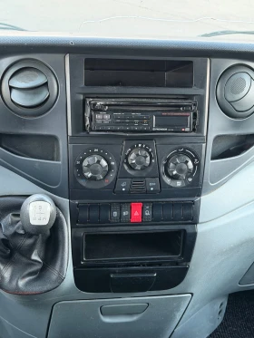 Iveco 35c13 САМОСВАЛ* 6+ 1 * КЛИМАТИК, снимка 9