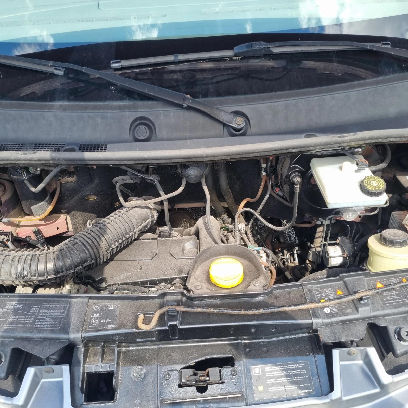 Renault Master 2.3 125кс, снимка 11 - Бусове и автобуси - 54399215