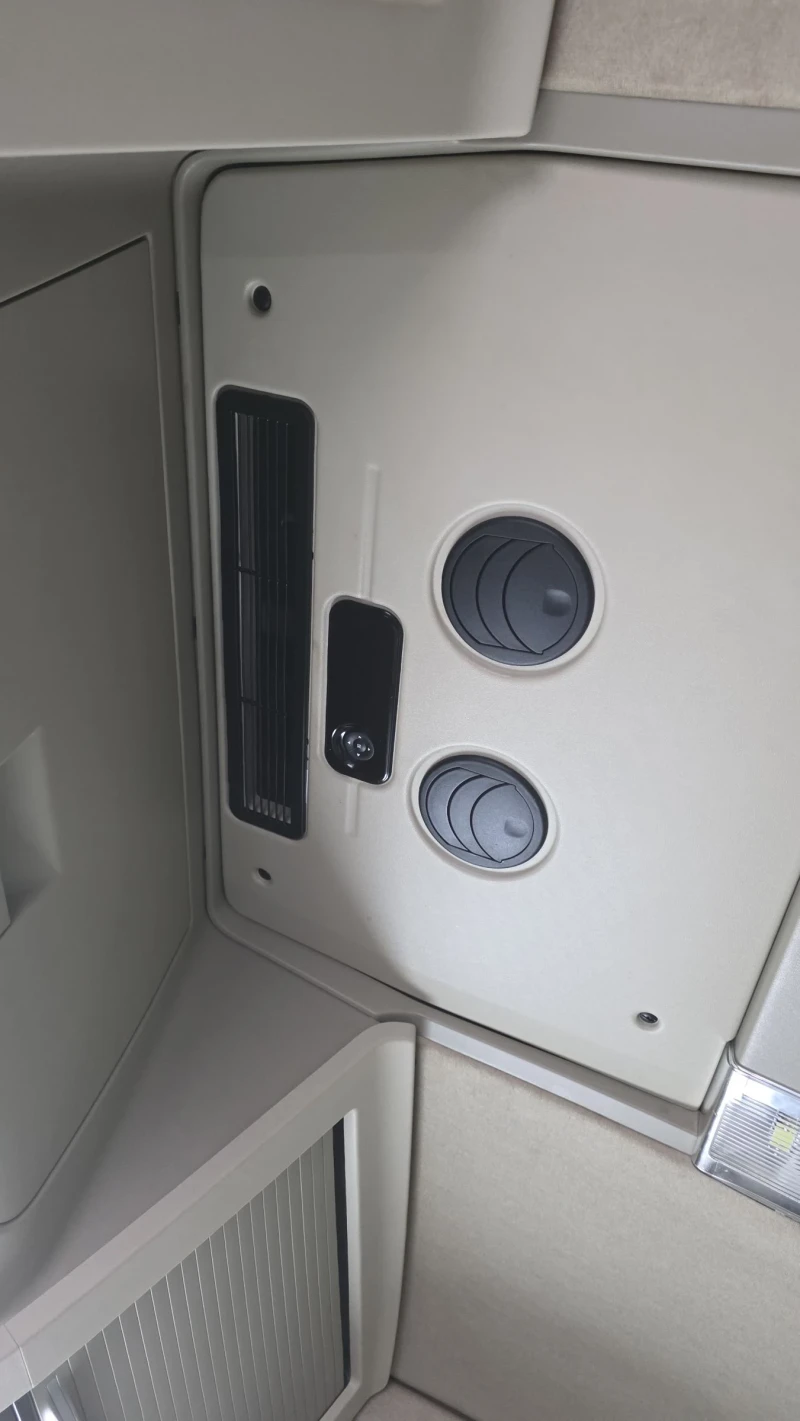 Volvo Fh 460 EURO 6 МЕГА ХИДРАВЛИЧЕ ЛАФЕТ , снимка 12 - Камиони - 53389446