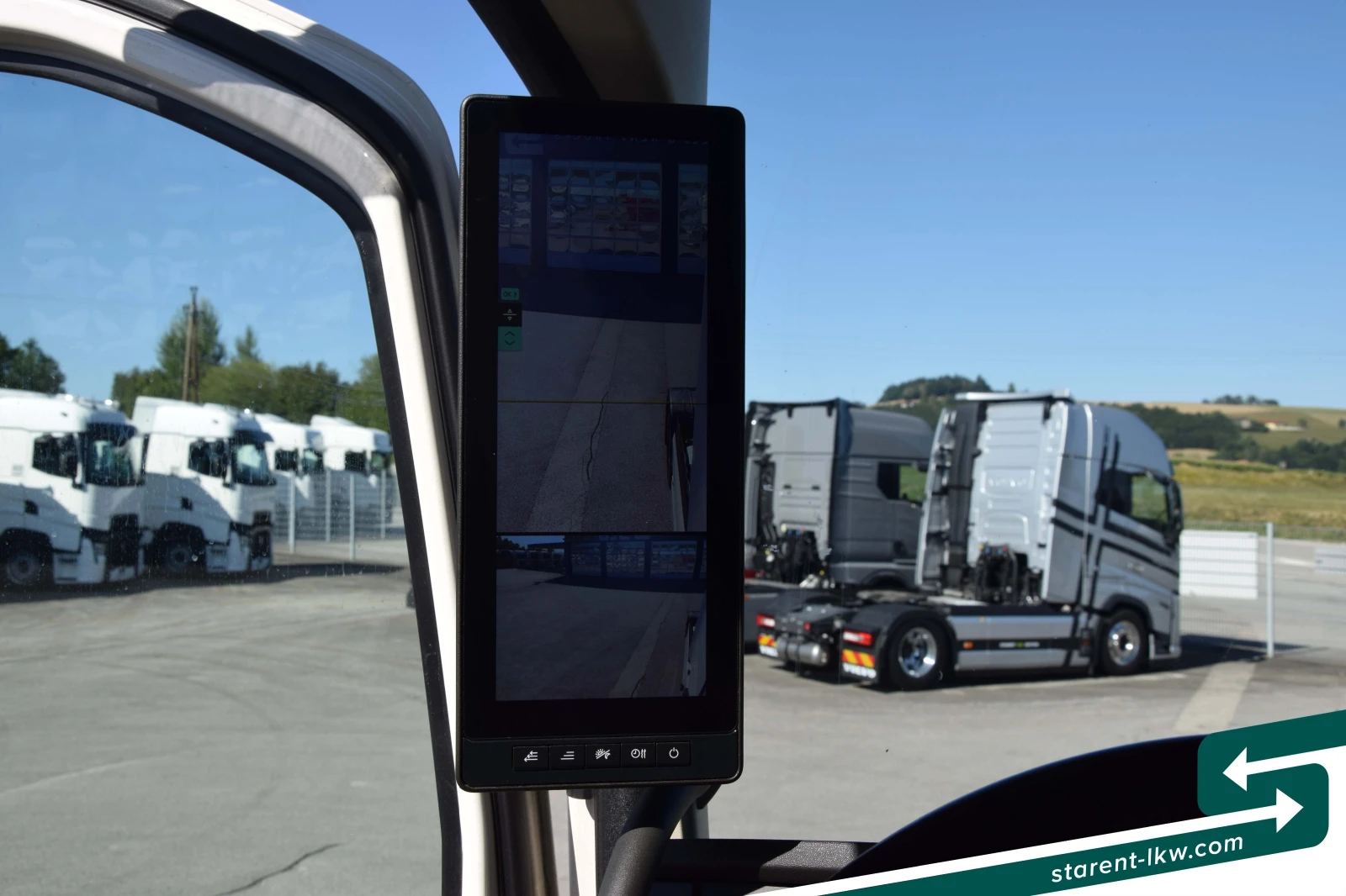 Volvo Fh SZM26136, снимка 13 - Камиони - 55652966