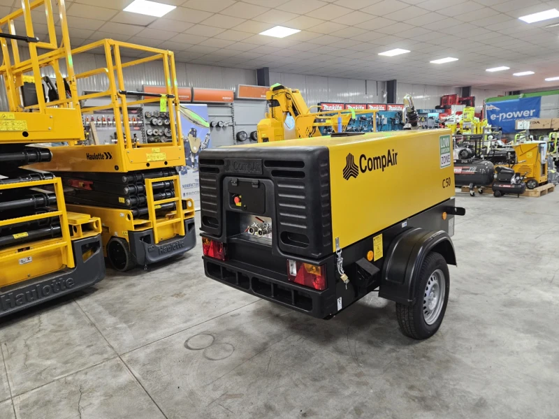 Компресори Друга Compair C50 - НОВ, снимка 2 - Индустриална техника - 51816673