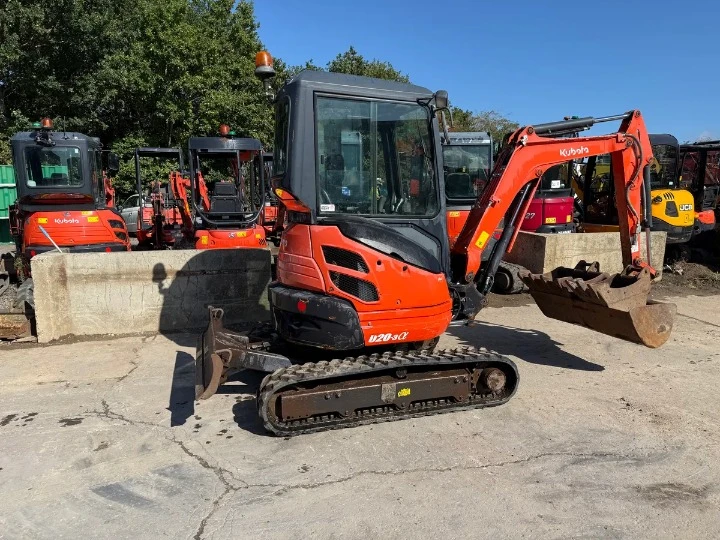 Багер Kubota U20-3EU - изображение 4