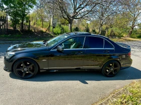 Mercedes-Benz C 320, снимка 2