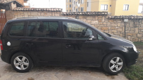 VW Touran, снимка 7 - Автомобили и джипове - 45688815