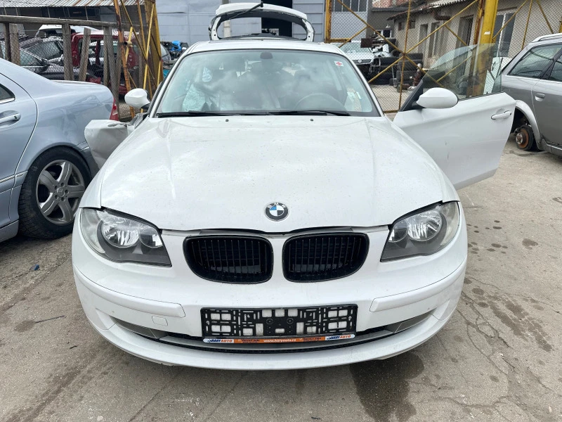 BMW 116 Бензин,Фейс, снимка 1 - Автомобили и джипове - 44280232