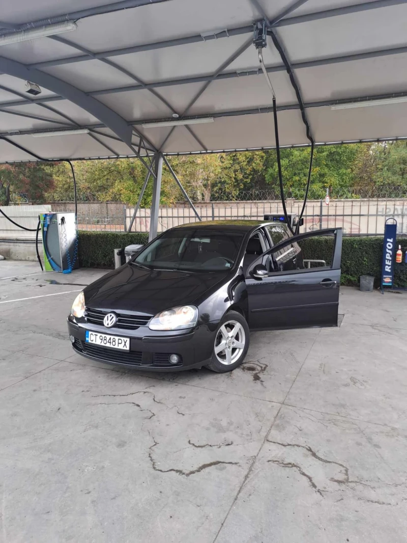 VW Golf 1.9 TDI, снимка 1 - Автомобили и джипове - 47525262