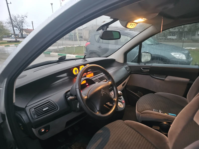 Citroen C8 2.0hdi , снимка 8 - Автомобили и джипове - 47931272