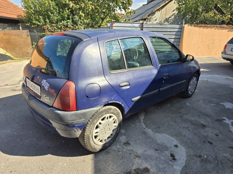 Renault Clio, снимка 3 - Автомобили и джипове - 48096737